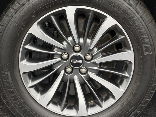 used 2023 Lincoln Nautilus car, priced at $35,988