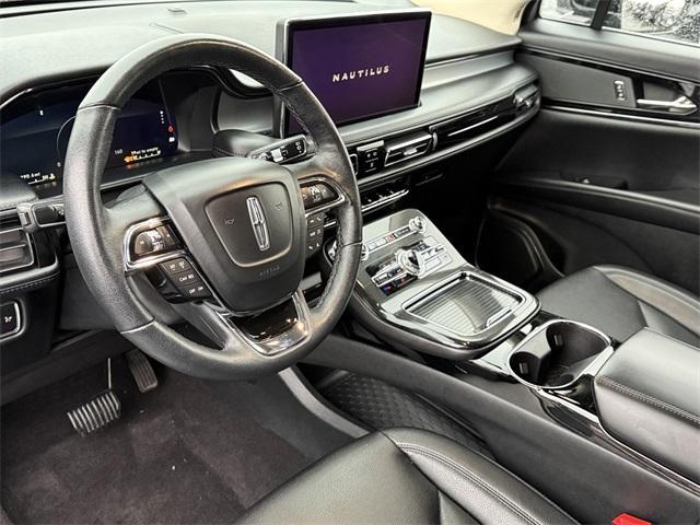 used 2023 Lincoln Nautilus car, priced at $35,988