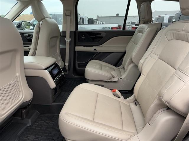 used 2023 Lincoln Aviator car, priced at $49,988