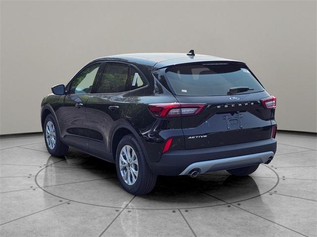 new 2025 Ford Escape car, priced at $30,462