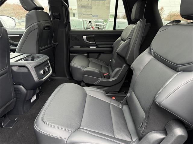 new 2025 Ford Expedition Max car, priced at $88,890