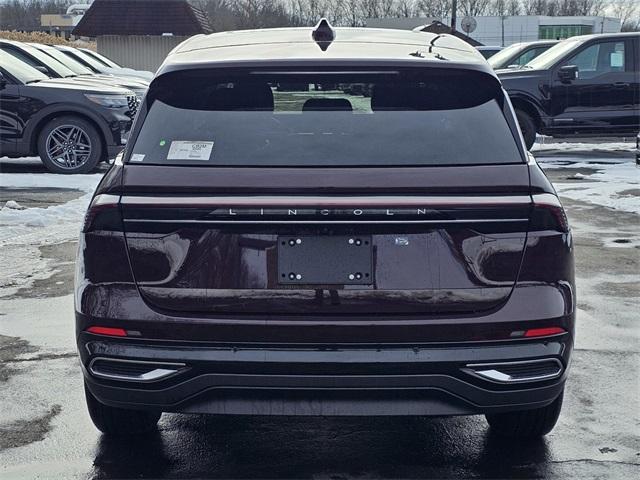 new 2025 Lincoln Nautilus car, priced at $61,665