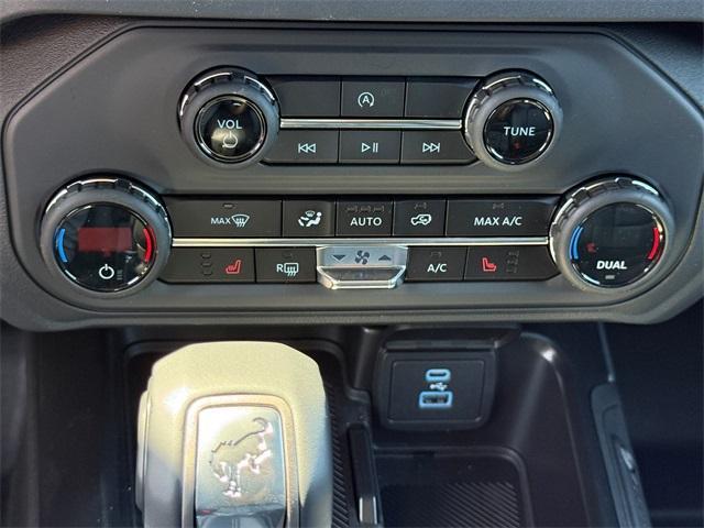 used 2025 Ford Bronco car, priced at $43,988