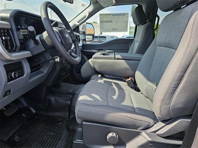 new 2025 Ford F-350 car, priced at $74,065