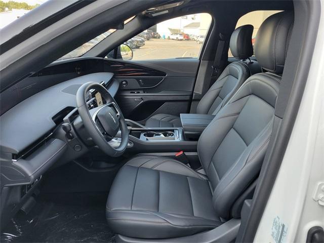 new 2025 Lincoln Nautilus car, priced at $64,215