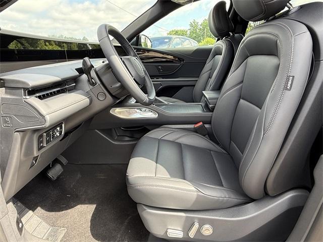 new 2025 Lincoln Nautilus car, priced at $58,130