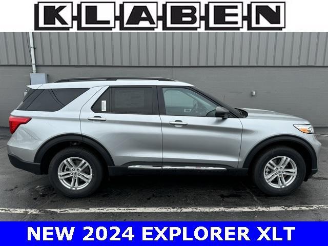 new 2024 Ford Explorer car, priced at $42,390