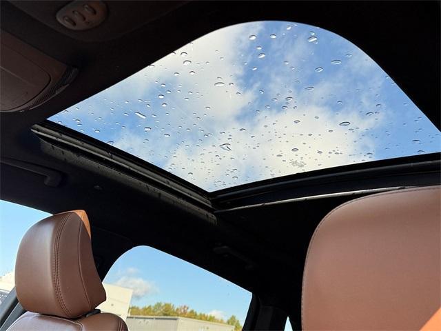 used 2022 Lincoln Nautilus car, priced at $39,988