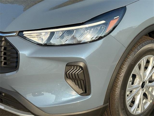 new 2025 Ford Escape car, priced at $31,135