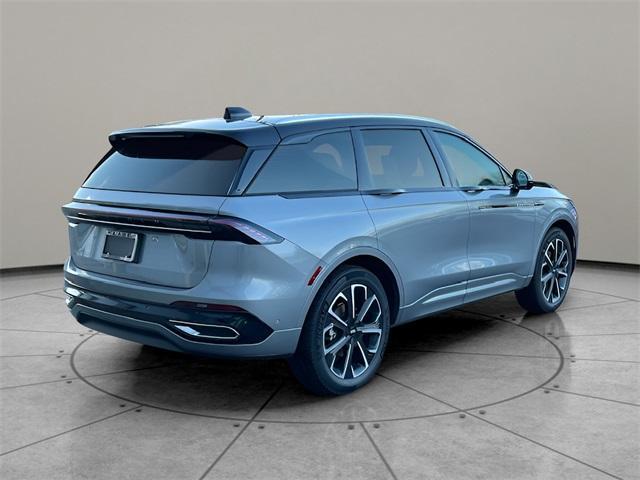 new 2024 Lincoln Nautilus car, priced at $61,470