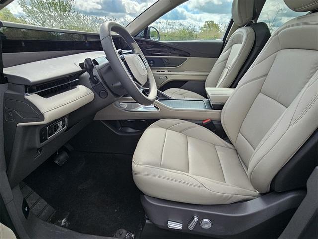 new 2025 Lincoln Nautilus car, priced at $55,956