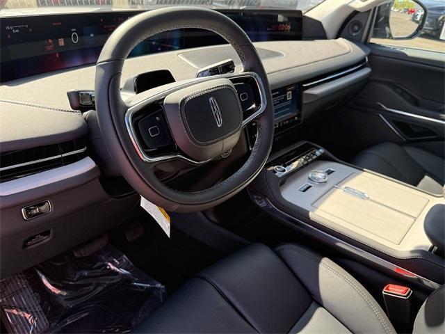 new 2025 Lincoln Navigator L car, priced at $106,865