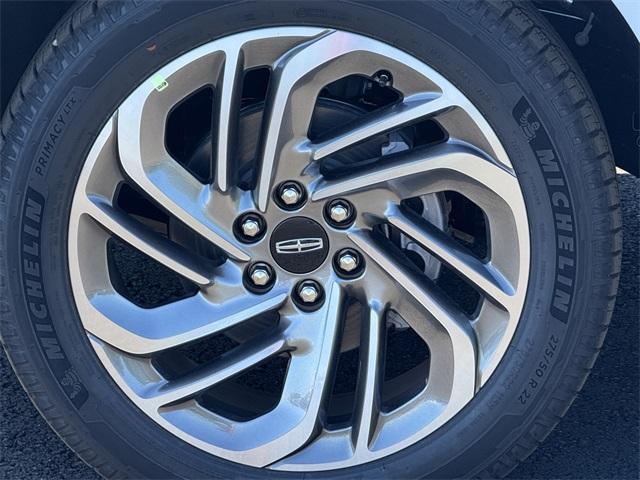 new 2025 Lincoln Navigator L car, priced at $106,865
