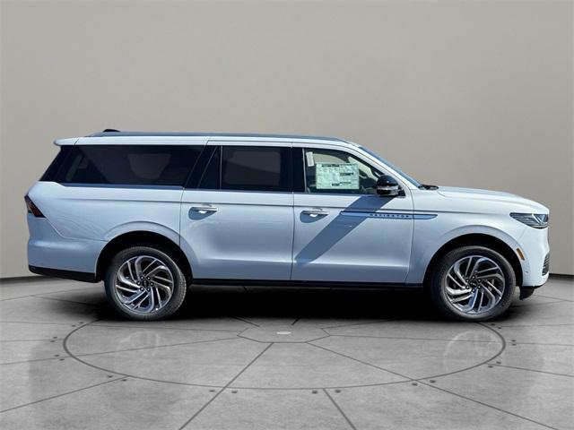 new 2025 Lincoln Navigator L car, priced at $106,865