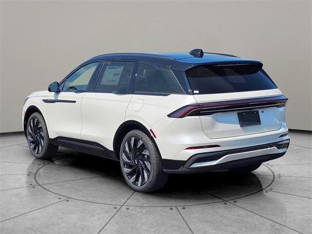 new 2025 Lincoln Nautilus car, priced at $62,072