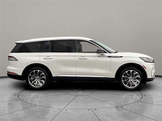 new 2025 Lincoln Aviator car, priced at $67,385