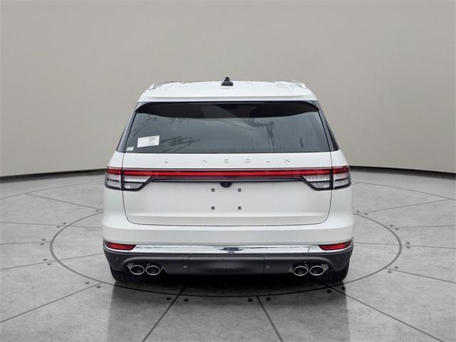 new 2025 Lincoln Aviator car, priced at $70,023