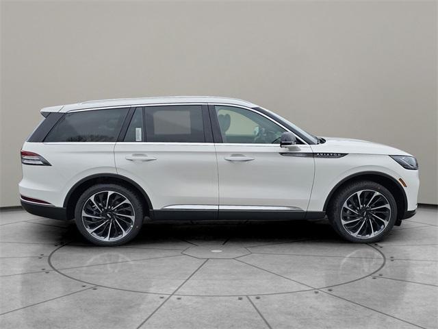 new 2025 Lincoln Aviator car, priced at $70,023