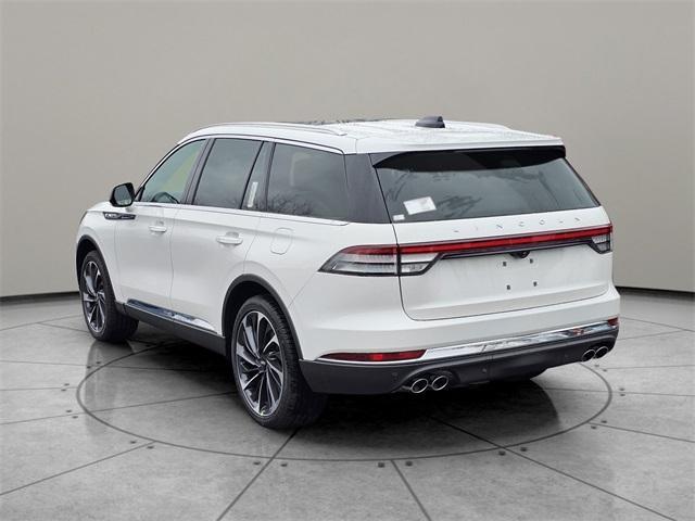 new 2025 Lincoln Aviator car, priced at $70,023
