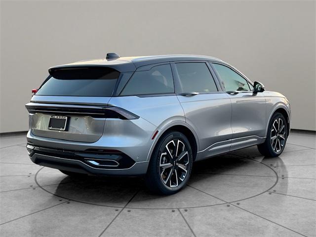 new 2024 Lincoln Nautilus car, priced at $62,720