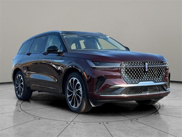 new 2025 Lincoln Nautilus car