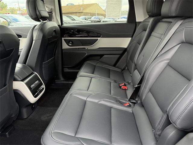 new 2025 Lincoln Nautilus car, priced at $64,820