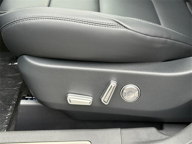 new 2025 Lincoln Nautilus car, priced at $64,820