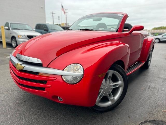 used 2004 Chevrolet SSR car, priced at $29,988