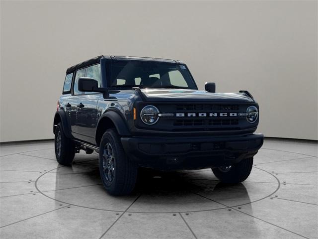 new 2025 Ford Bronco car, priced at $45,175