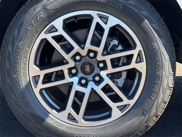 new 2025 Ford Expedition Max car, priced at $75,885