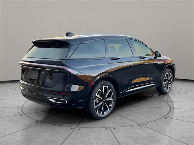 new 2024 Lincoln Nautilus car, priced at $59,720