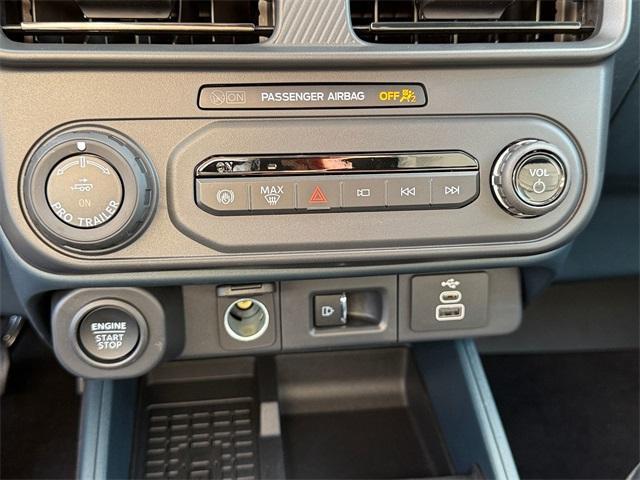 new 2025 Ford Maverick car