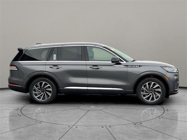 new 2025 Lincoln Aviator car, priced at $67,335