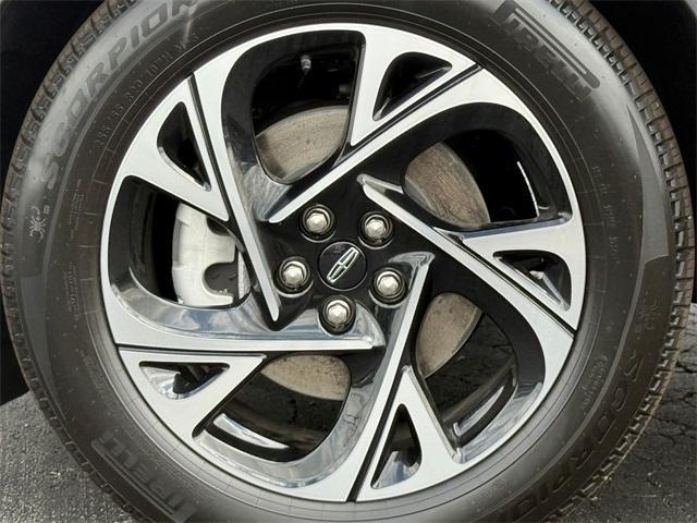 new 2025 Lincoln Nautilus car, priced at $58,880