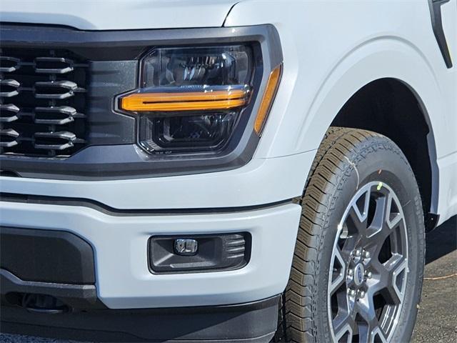 new 2025 Ford F-150 car, priced at $48,662