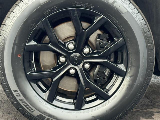 used 2023 Jeep Grand Cherokee L car, priced at $29,988