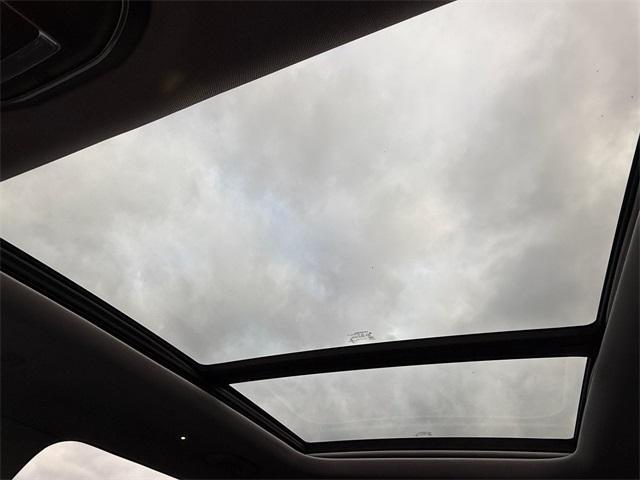 used 2023 Jeep Grand Cherokee L car, priced at $29,988