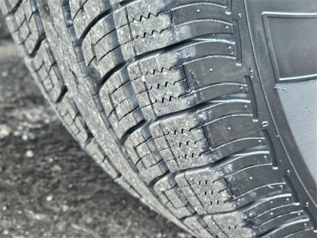 used 2020 Jeep Cherokee car, priced at $19,988