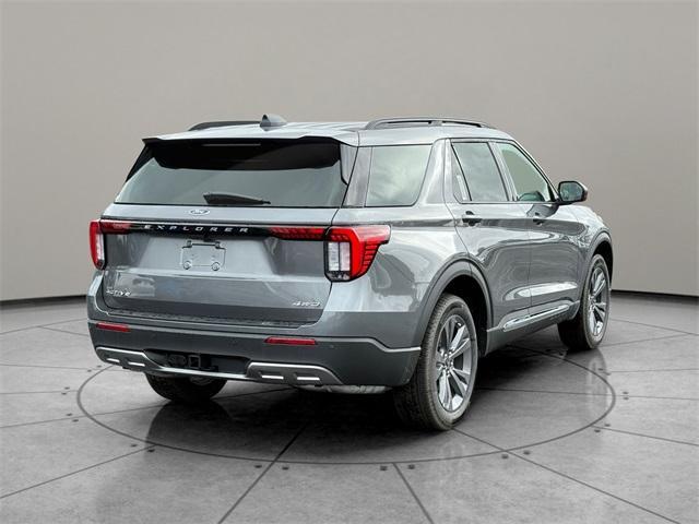 new 2025 Ford Explorer car, priced at $48,660