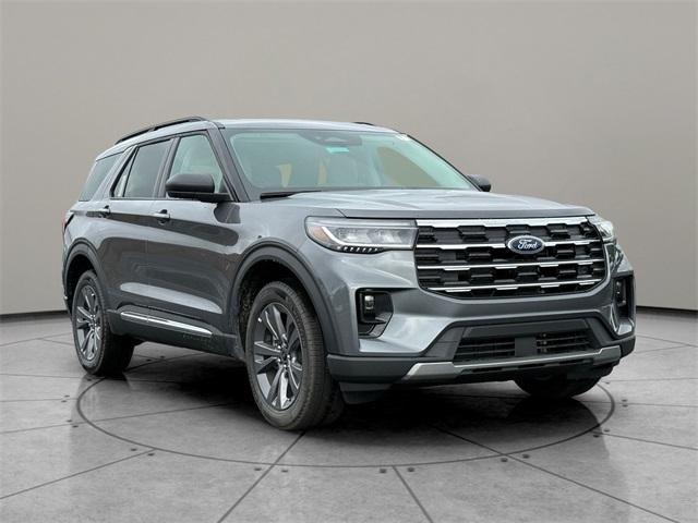 new 2025 Ford Explorer car, priced at $48,660