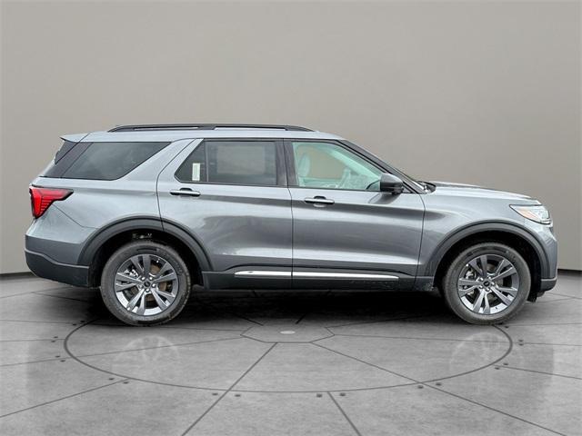 new 2025 Ford Explorer car, priced at $48,660