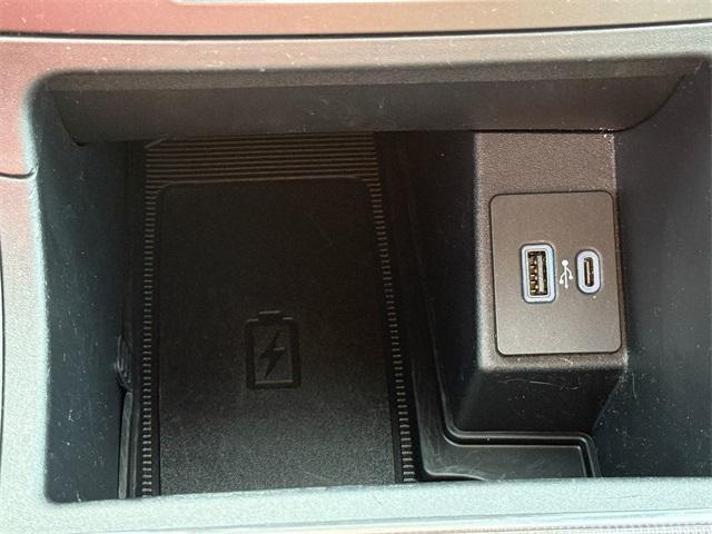 used 2021 Ford Edge car, priced at $25,988