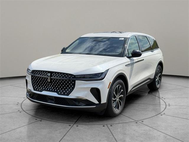 new 2025 Lincoln Nautilus car, priced at $58,665