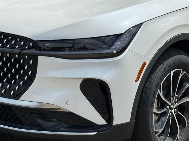 new 2025 Lincoln Nautilus car, priced at $58,665