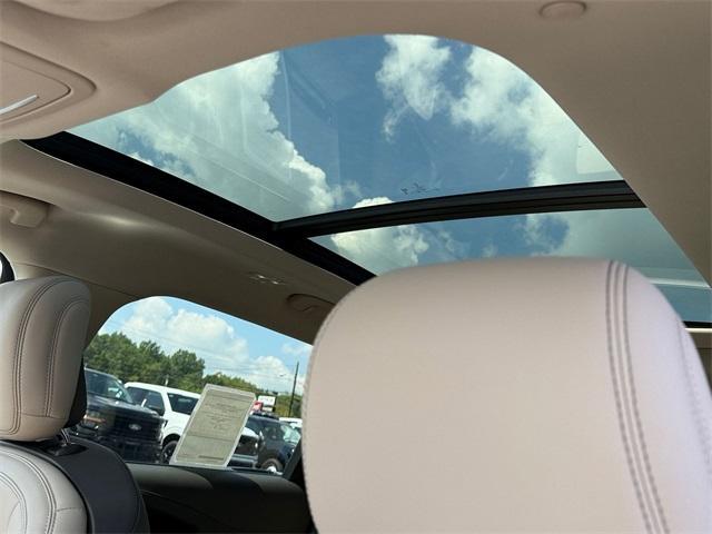 new 2025 Lincoln Nautilus car, priced at $60,320