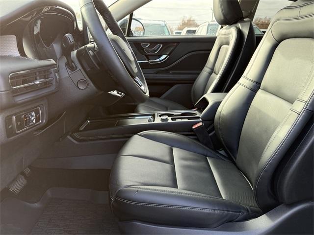 new 2025 Lincoln Corsair car