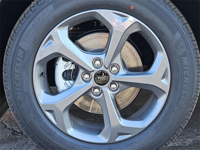 new 2025 Ford Escape car, priced at $33,007