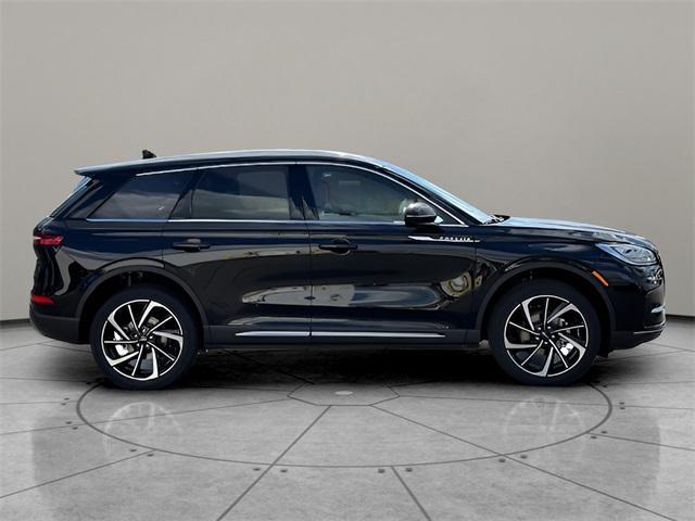 new 2025 Lincoln Corsair car, priced at $42,640