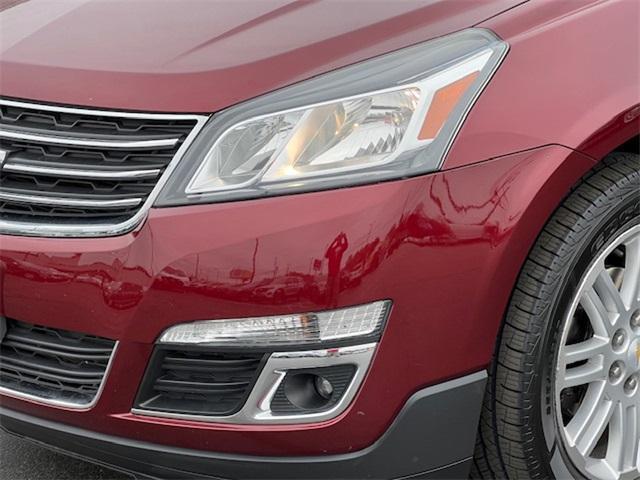 used 2015 Chevrolet Traverse car, priced at $13,988