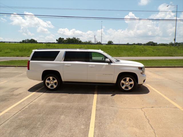 used 2016 Chevrolet Suburban car, priced at $19,995